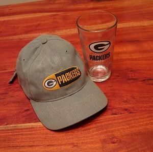 Green Bay Packers Drink Glass and Cap.
